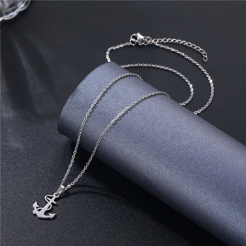 Silver Anchor Pendant Necklace - Battle Rope Anchor recensione e prezzo