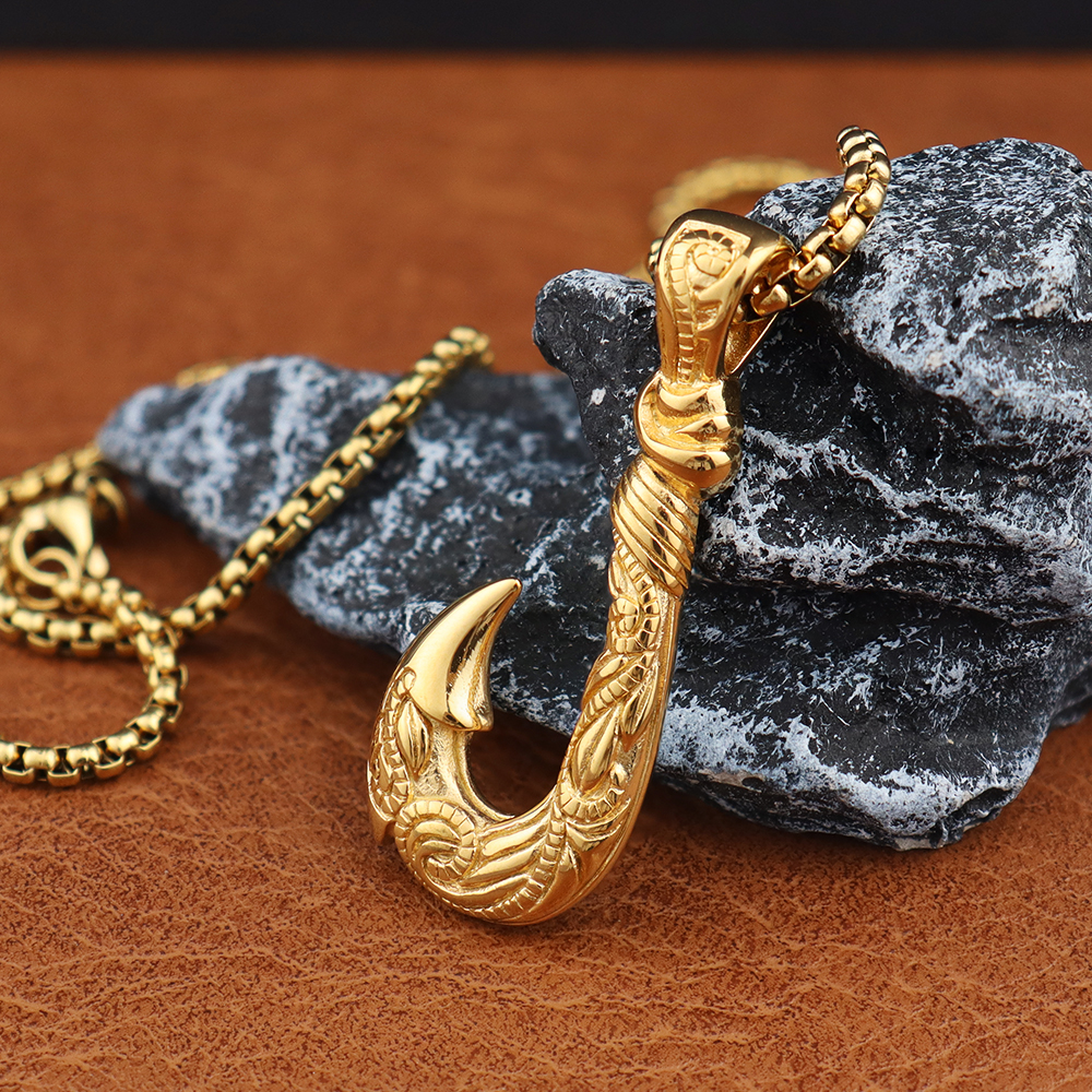 Maui Magic Fish Hook Necklace  - Battle Rope Anchor recensione e prezzo